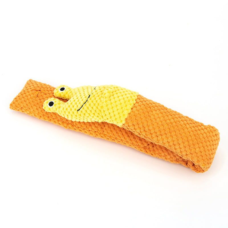 Snail Snuffle Toy – Squeaky Treat Dispensing Nosework Toy for Dogs